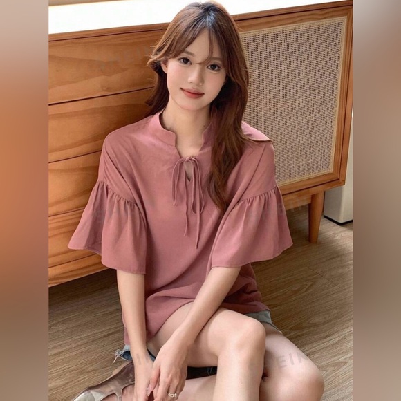 A04 NEW Womens Tie Neck Flounce Half Sleeve Blouse Y Neck Top Salmon Flowy Small - Picture 6 of 10